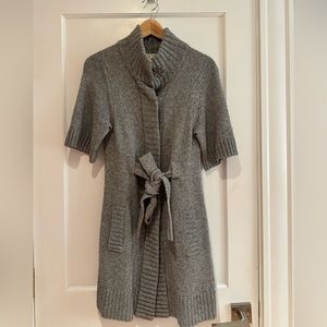 Banana Republic Grey Chunky Sweater with tie belt and snaps size XS